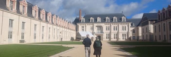 Vue de la cour du château de Villers-Cotterêts